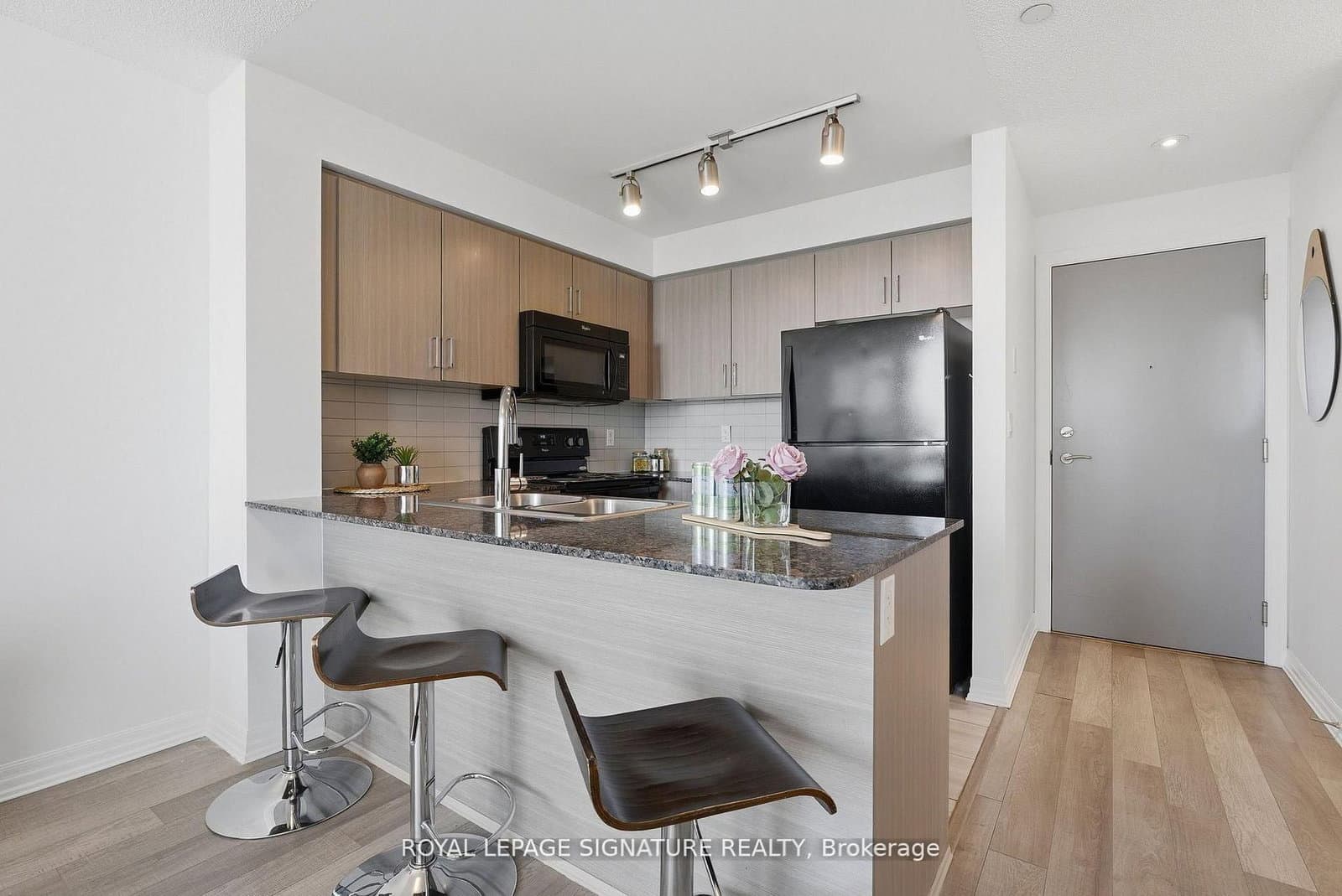 #1116 - 80 Esther Lorrie Drive