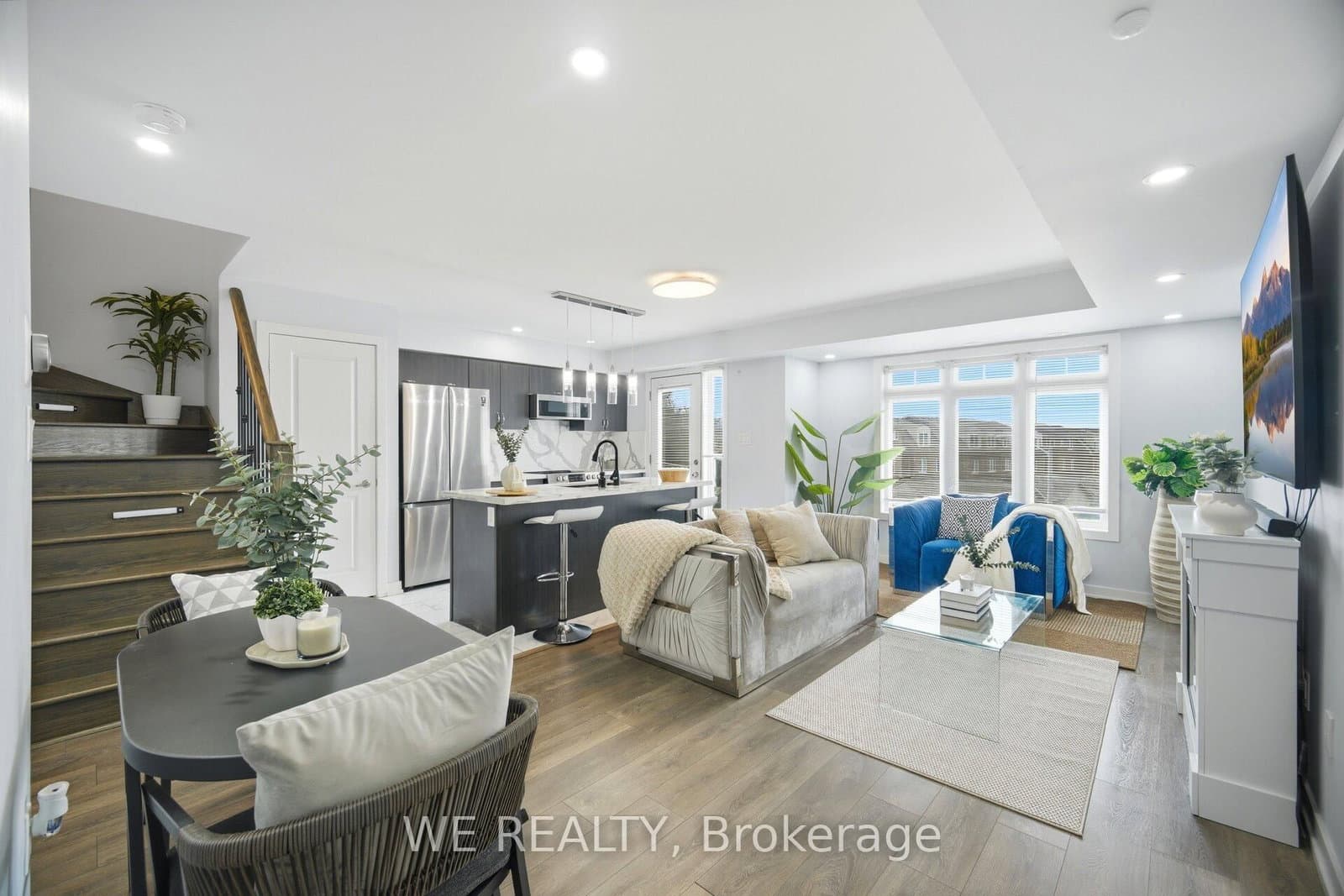 #276 - 60 Parrotta Drive