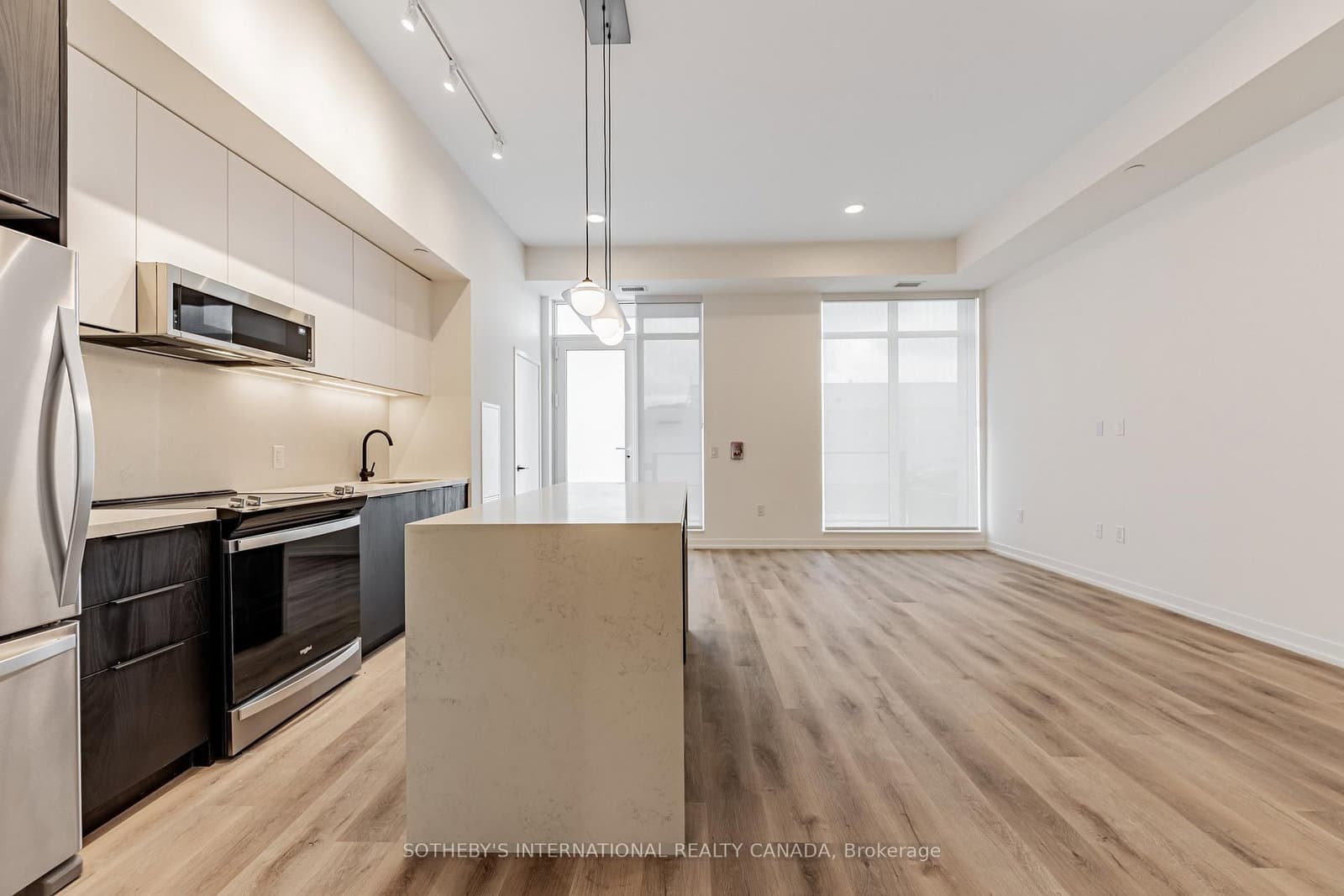 5 York Garden Way, Unit TH104