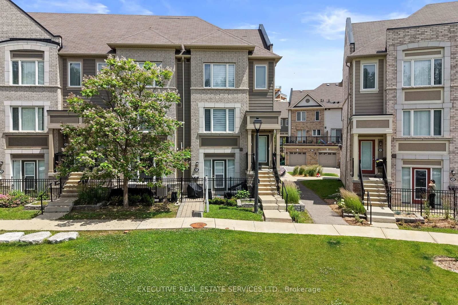 1 Beckenrose Court, Unit 95