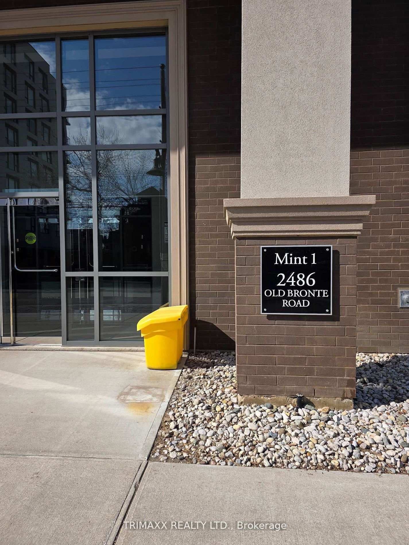 2486 Old Bronte Road, Unit 202