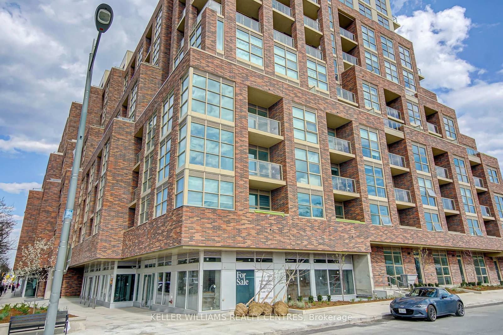 1787 St. Clair Avenue W, Unit 309