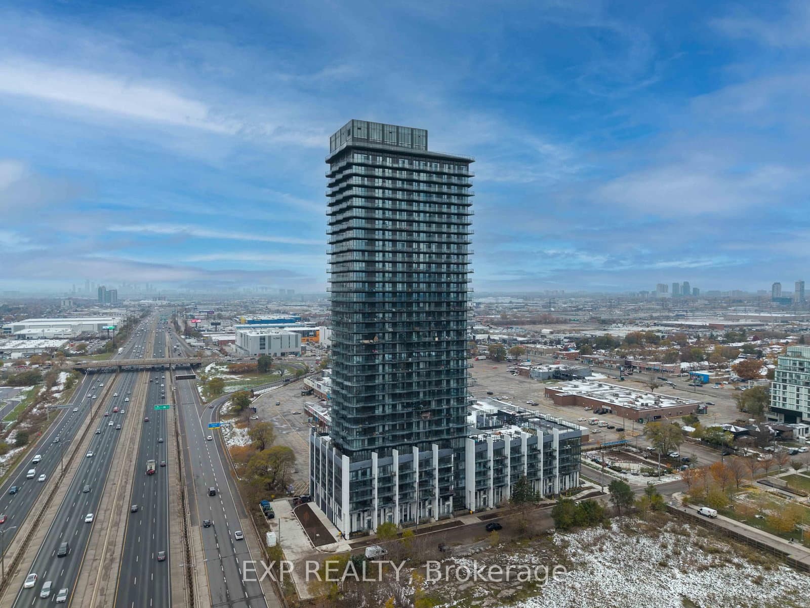 36 Zorra Street, Unit 1108