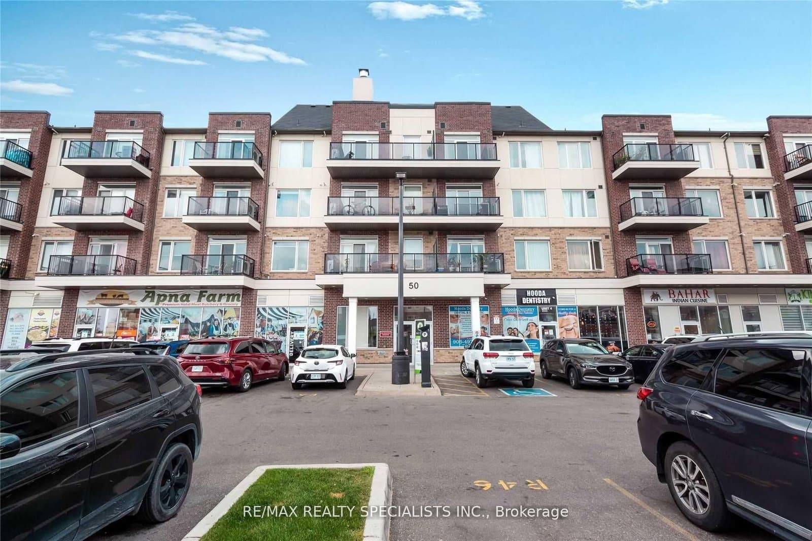 50 SKY HARBOUR Drive, Unit 409