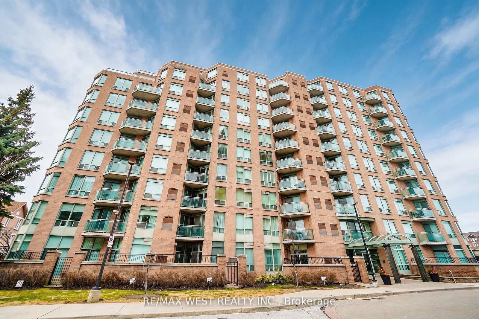 #309 - 190 Manitoba Street
