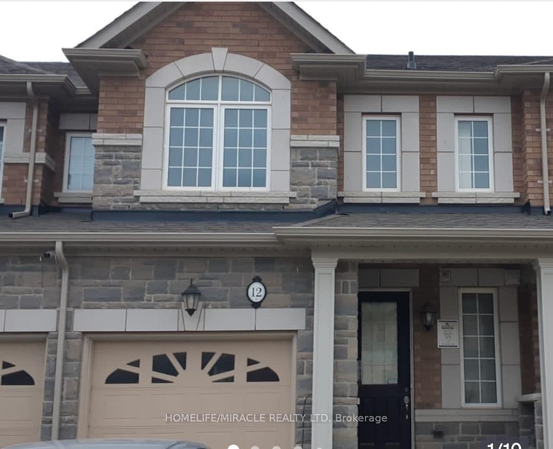 12 Pearman Crescent
