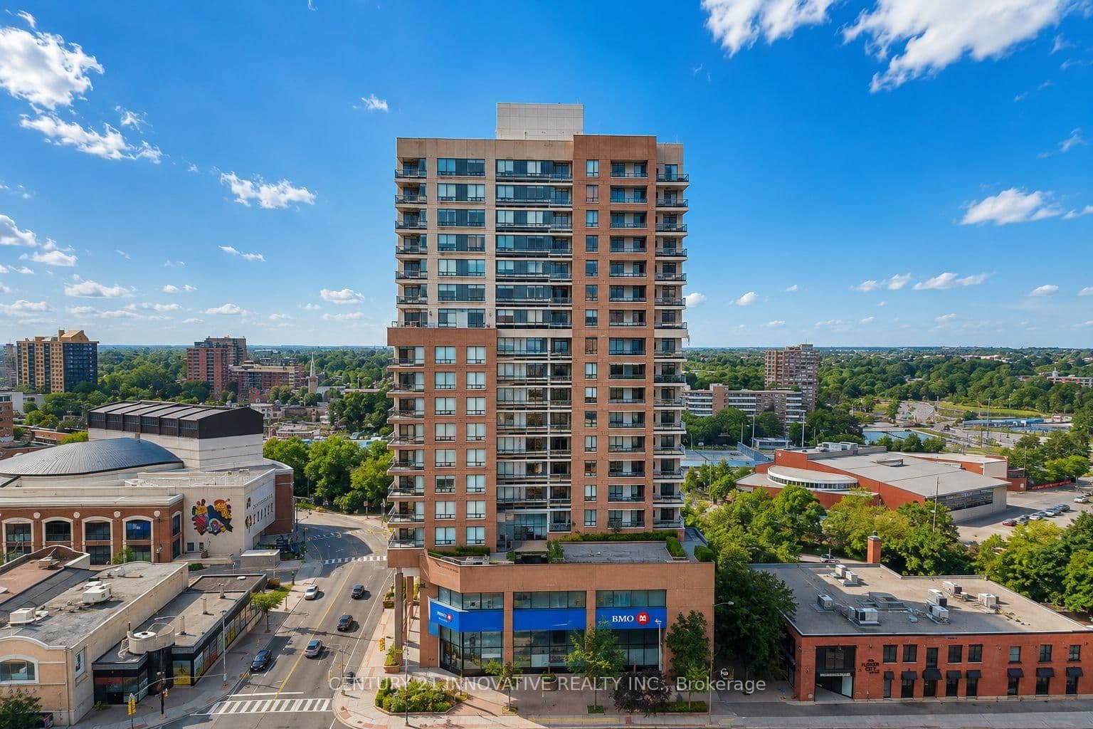 #909 - 1 Belvedere Court
