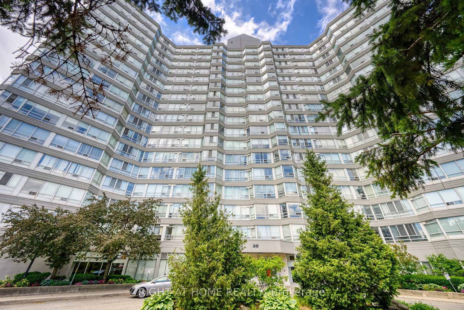 #1408 - 50 Kingsbridge Garden Circle