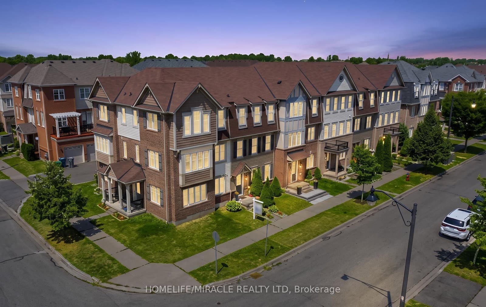 22 Crossbill Road