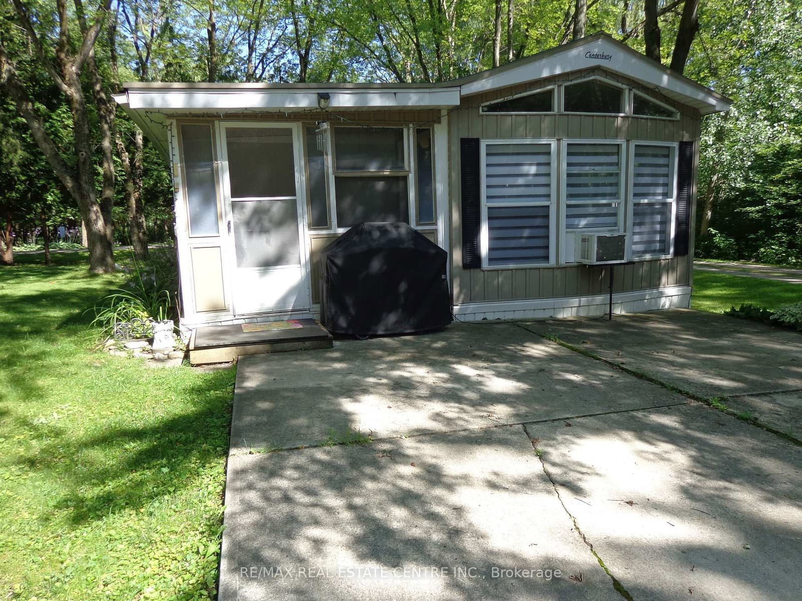 1652 Puddicombre Road, Unit 422