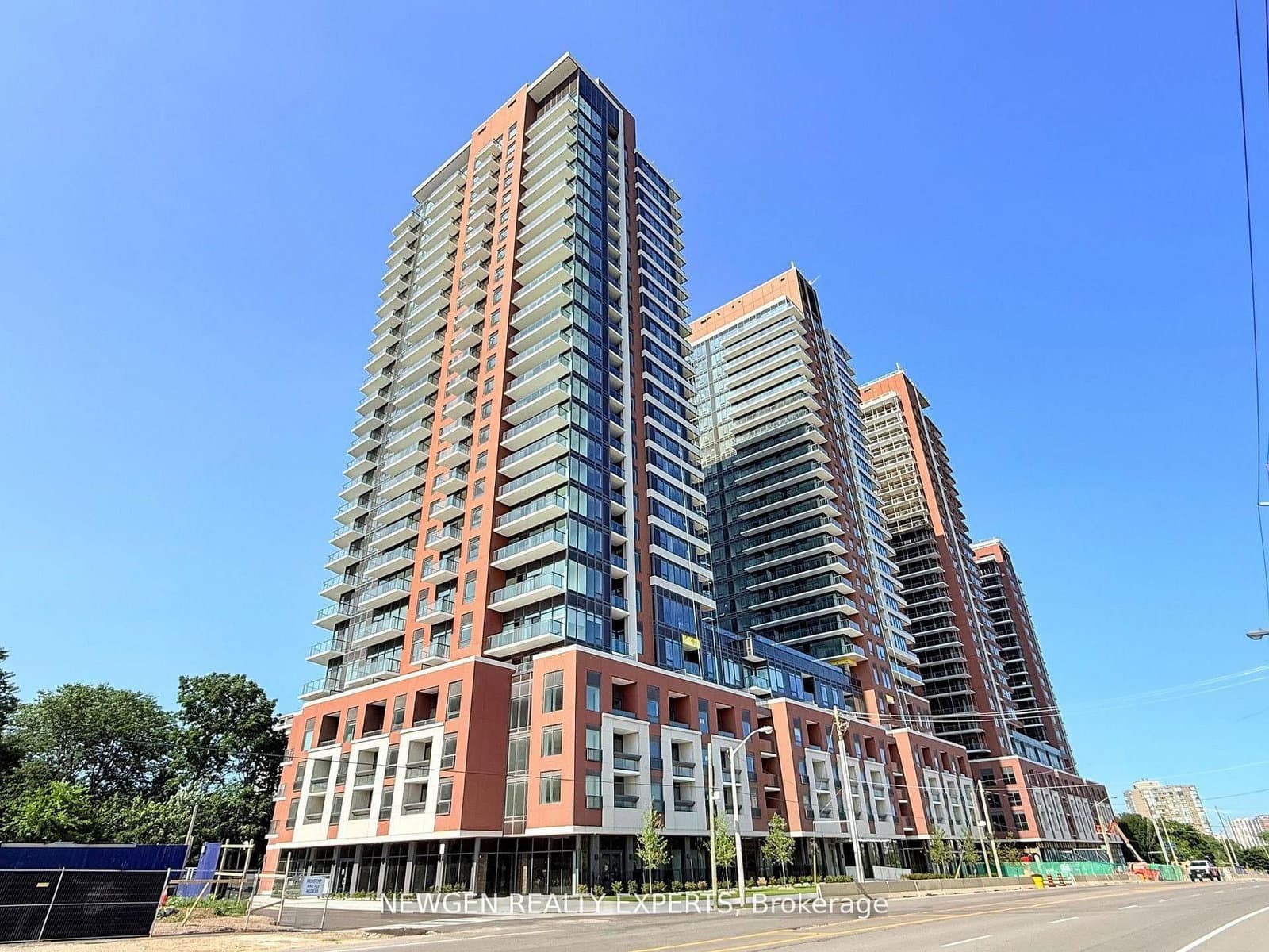 #1201 - 4010 Eglinton Avenue W
