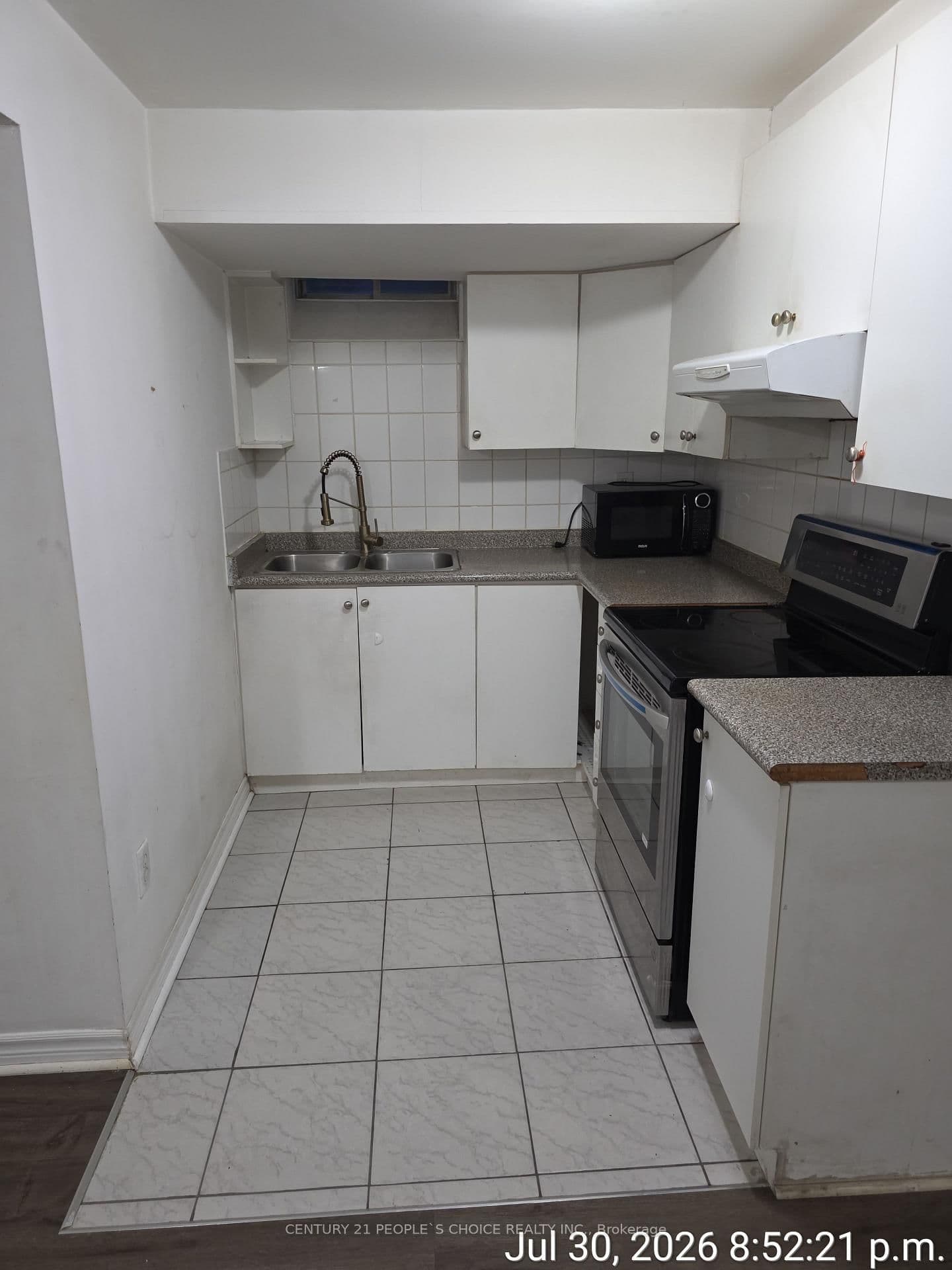 84 Alfonso Crescent E, Unit Bsmt