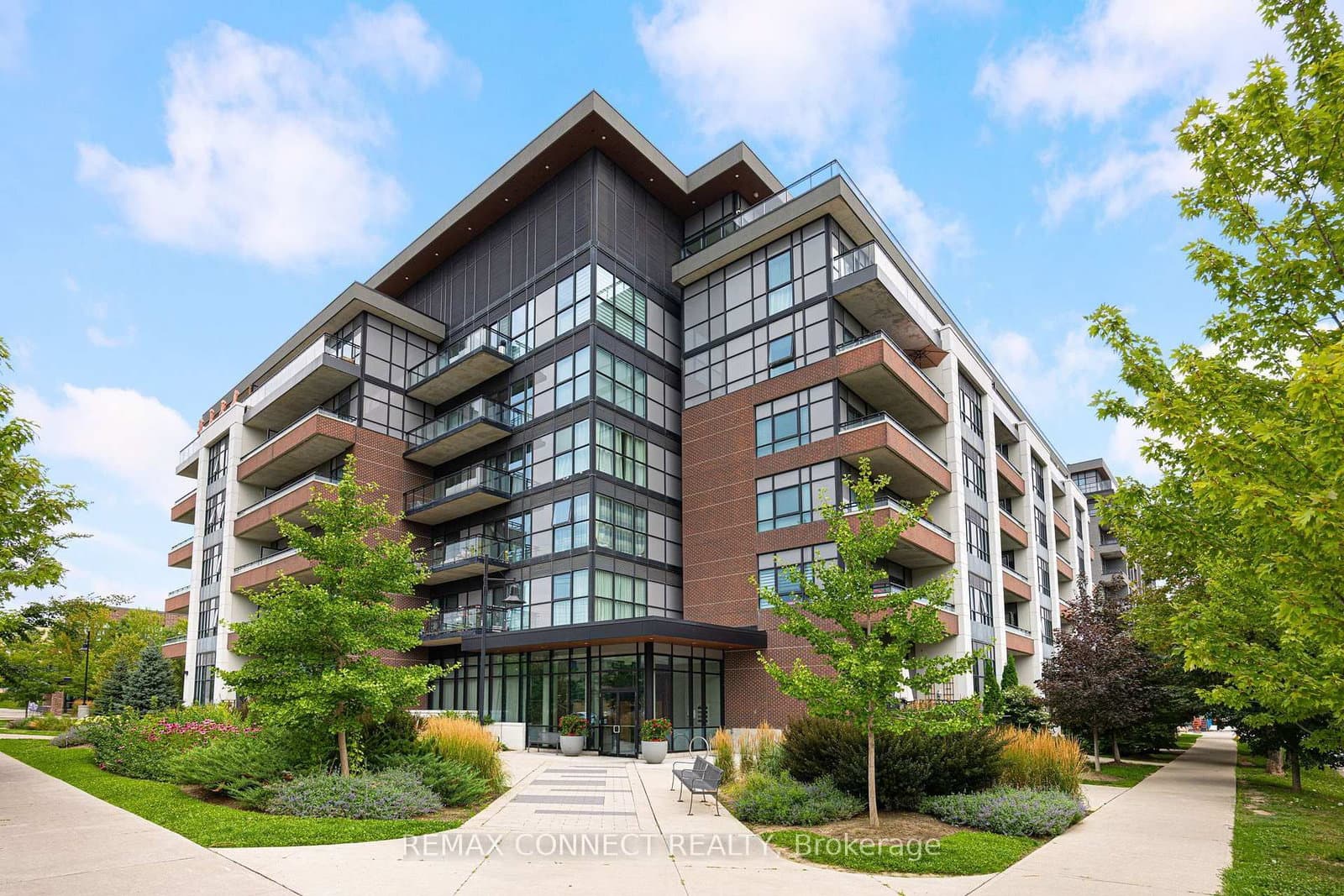1 Neighbourhood Lane, Unit 107