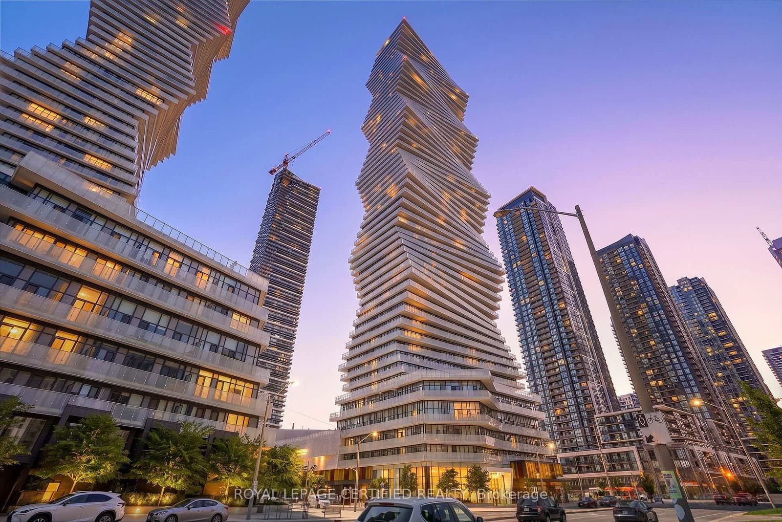 3900 Confederation Parkway, Unit 5907