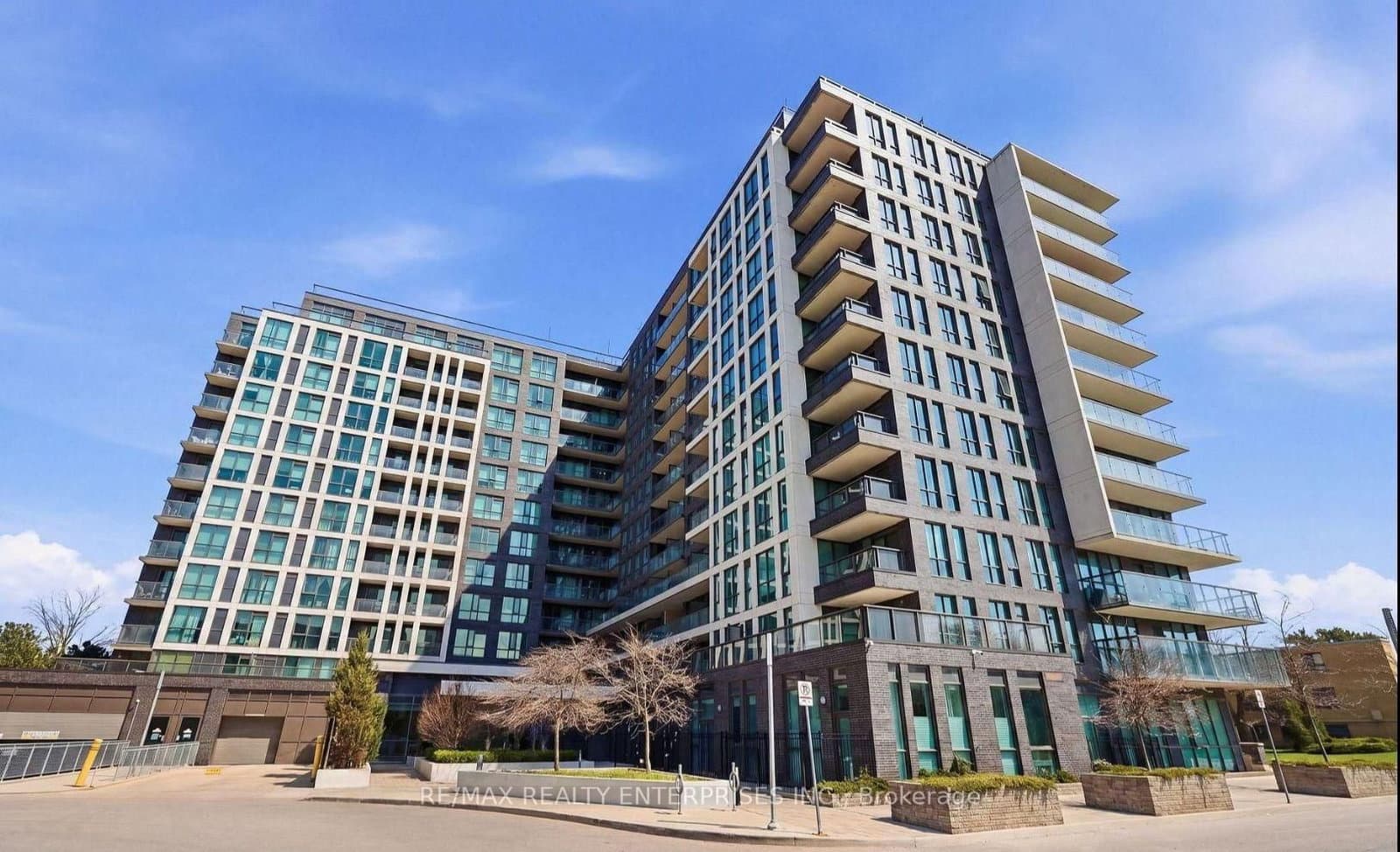 #522 - 80 Esther Lorrie Drive