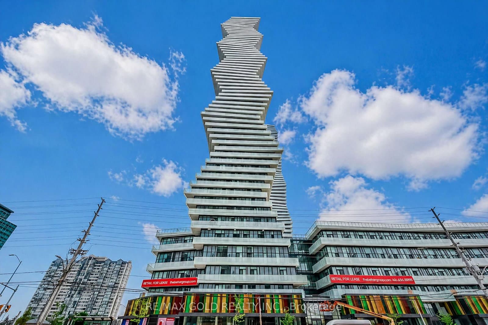 3900 Confederation Parkway, Unit 809