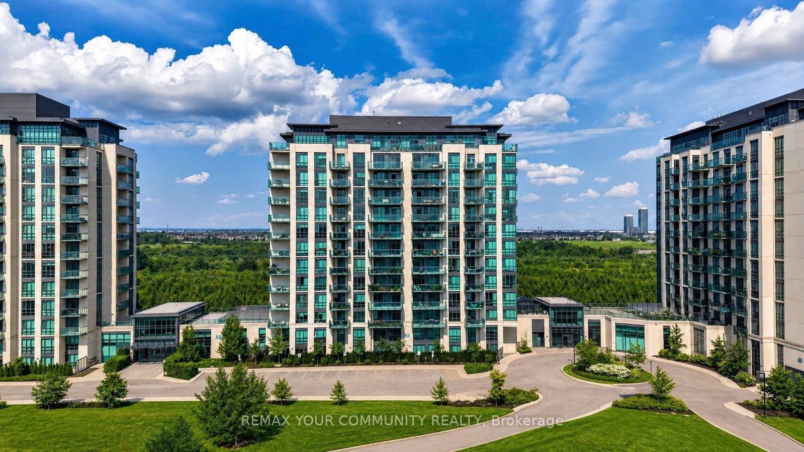 #610 - 55 Yorkland Boulevard