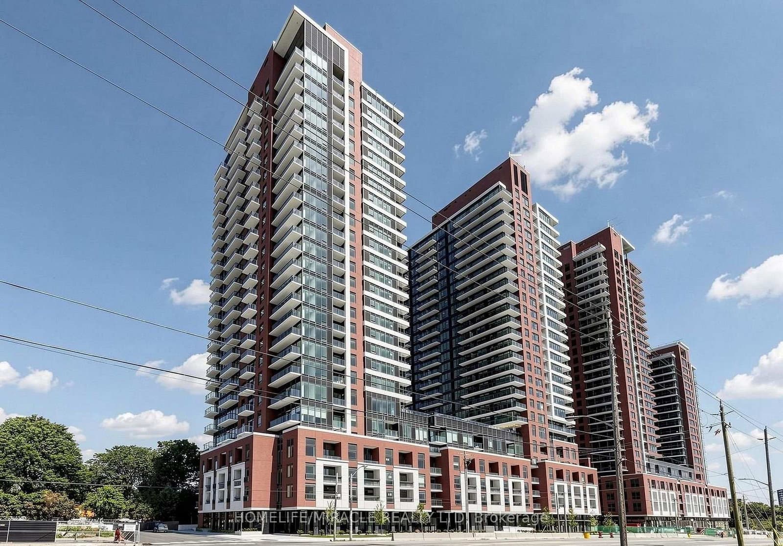 4010 Eglinton Avenue, Unit 425