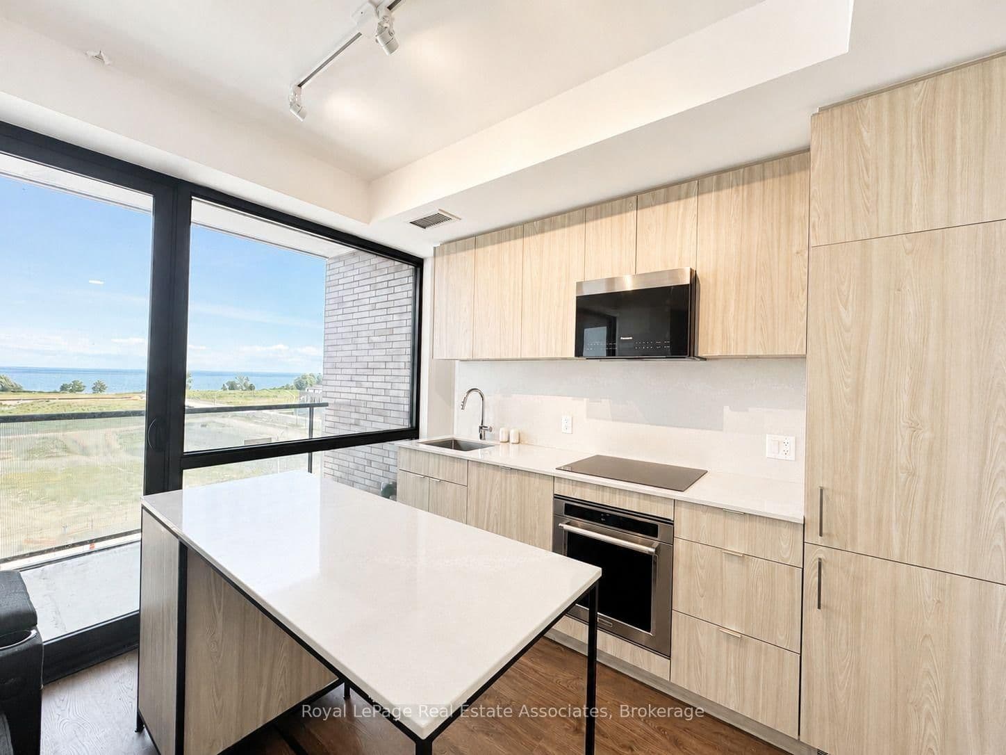 251 Masonry Way, Unit 401
