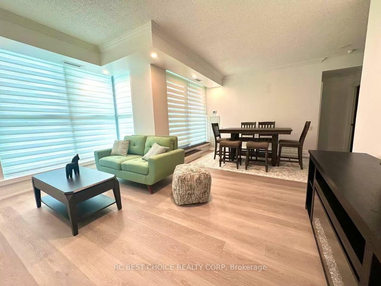 #203 - 2067 Lake Shore Boulevard W