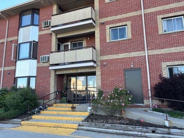 #108 - 497 BIRMINGHAM Street W