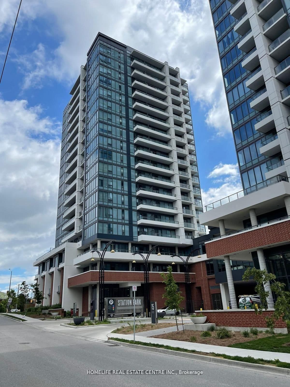 5 Wellington Street, Unit 605