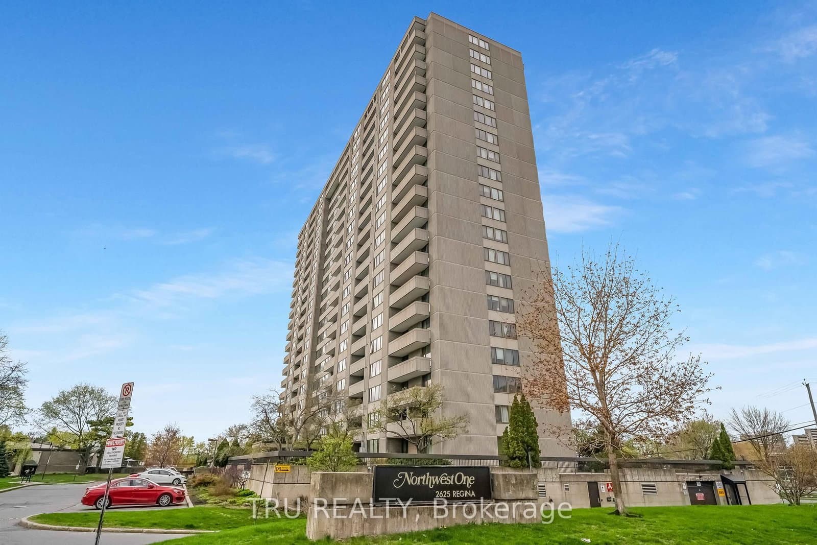 #1504 - 2625 REGINA Street