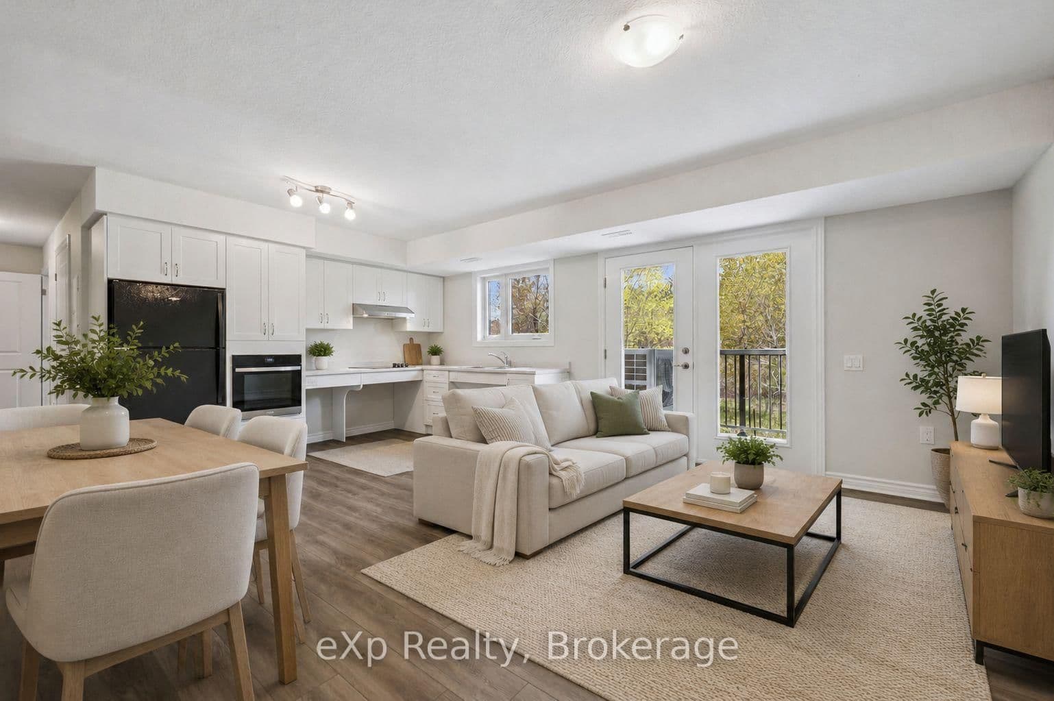465 Garafraxa Street W, Unit 10