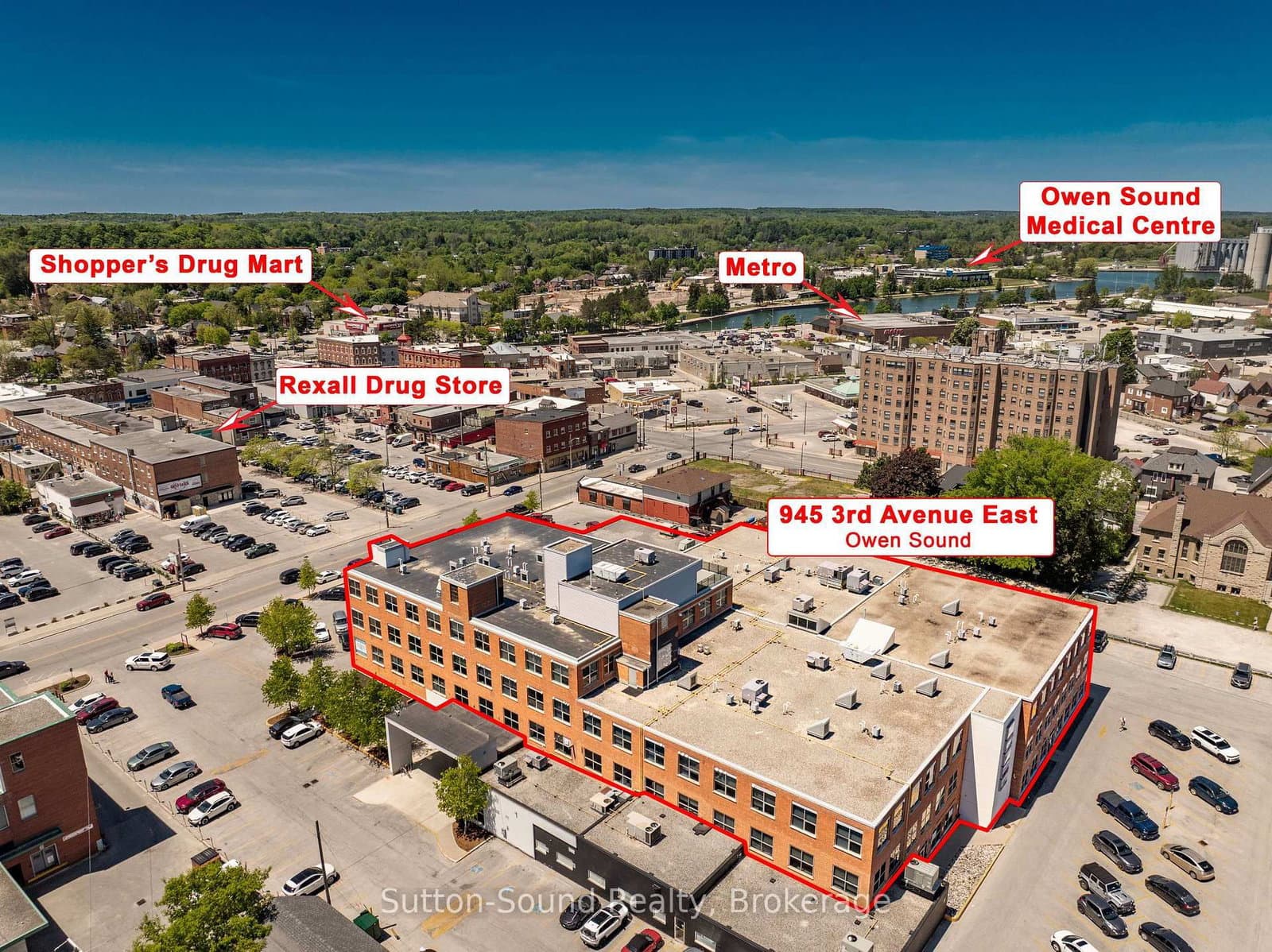#303 - 945 3rd Avenue E