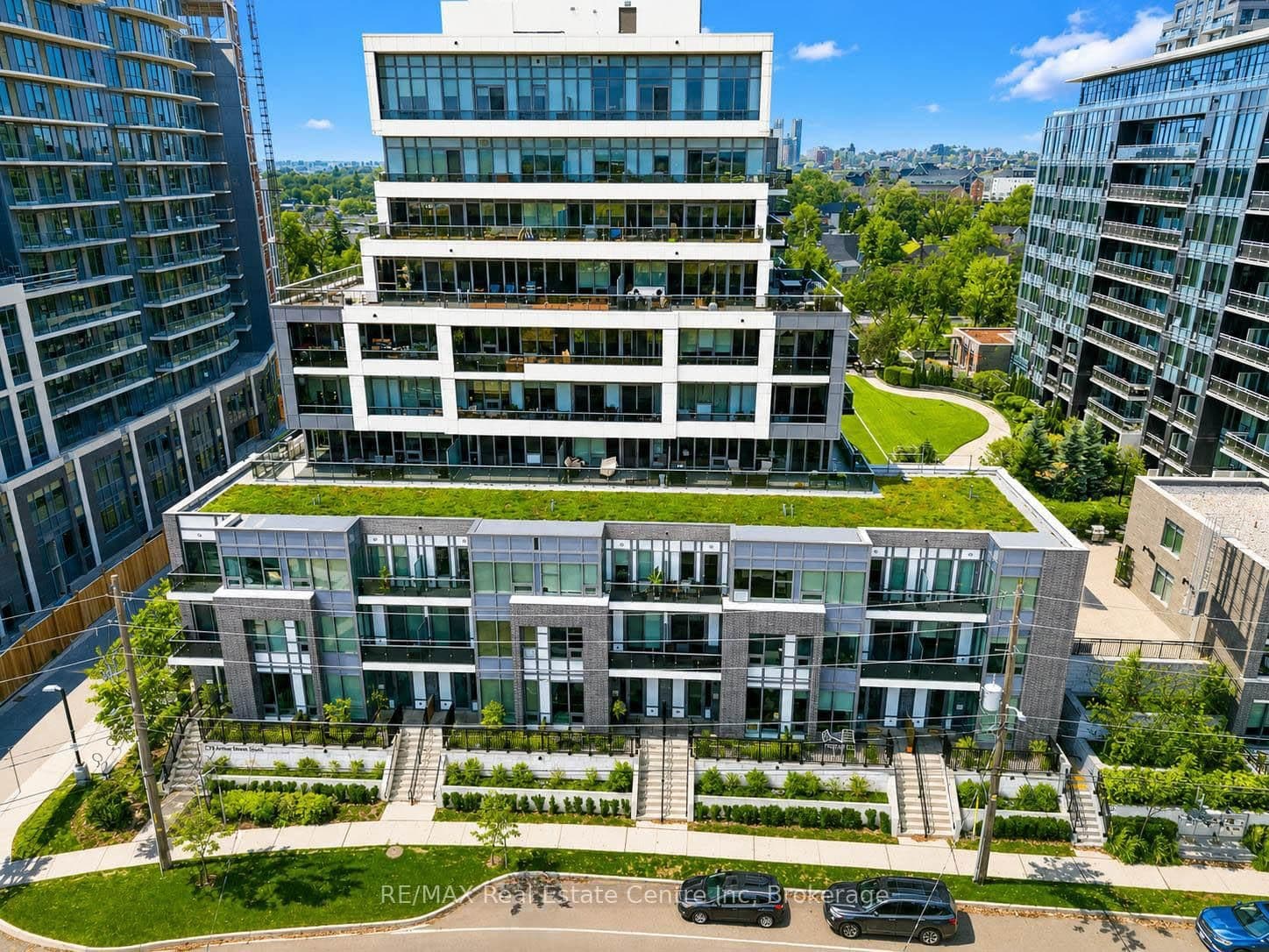 #103 - 73 ARTHUR Street S