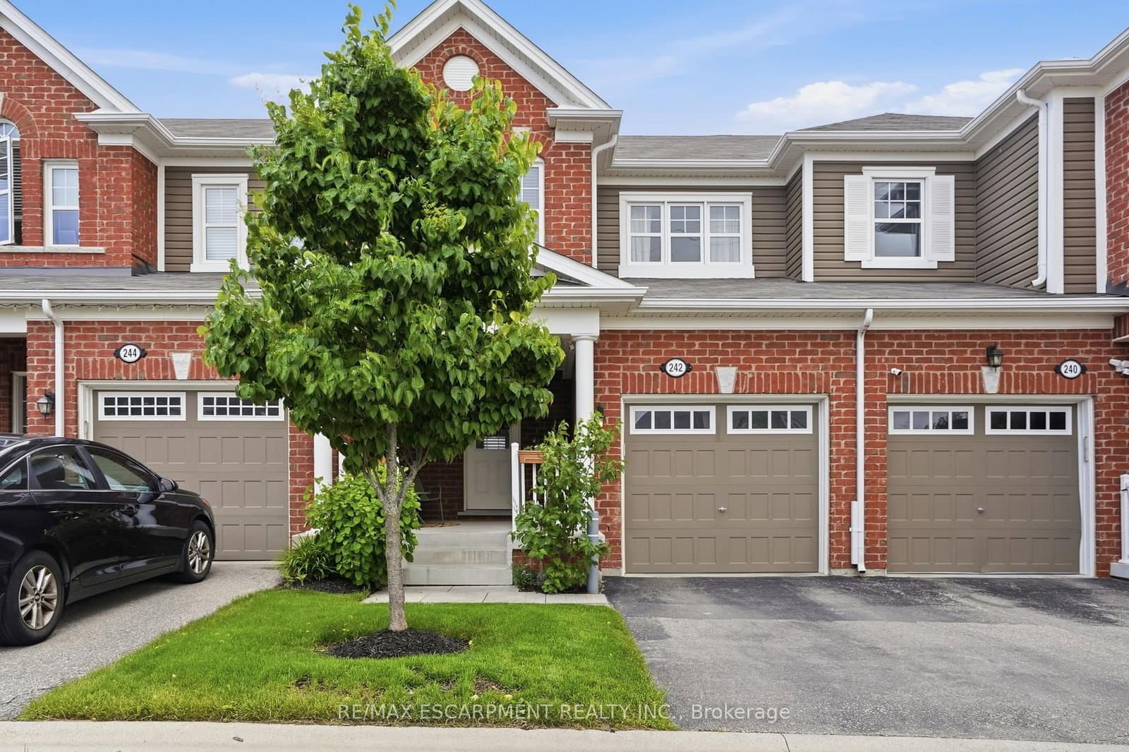 242 Waterbrook Lane
