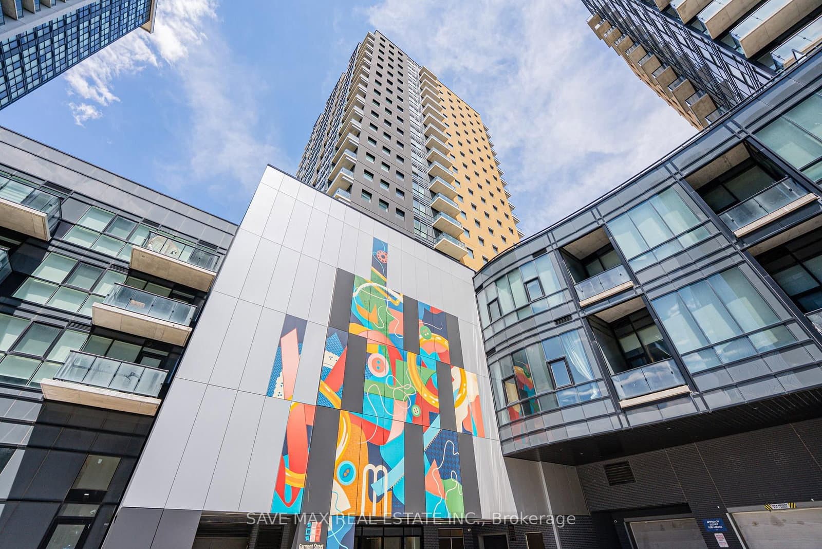 104 Garment Street, Unit 1302