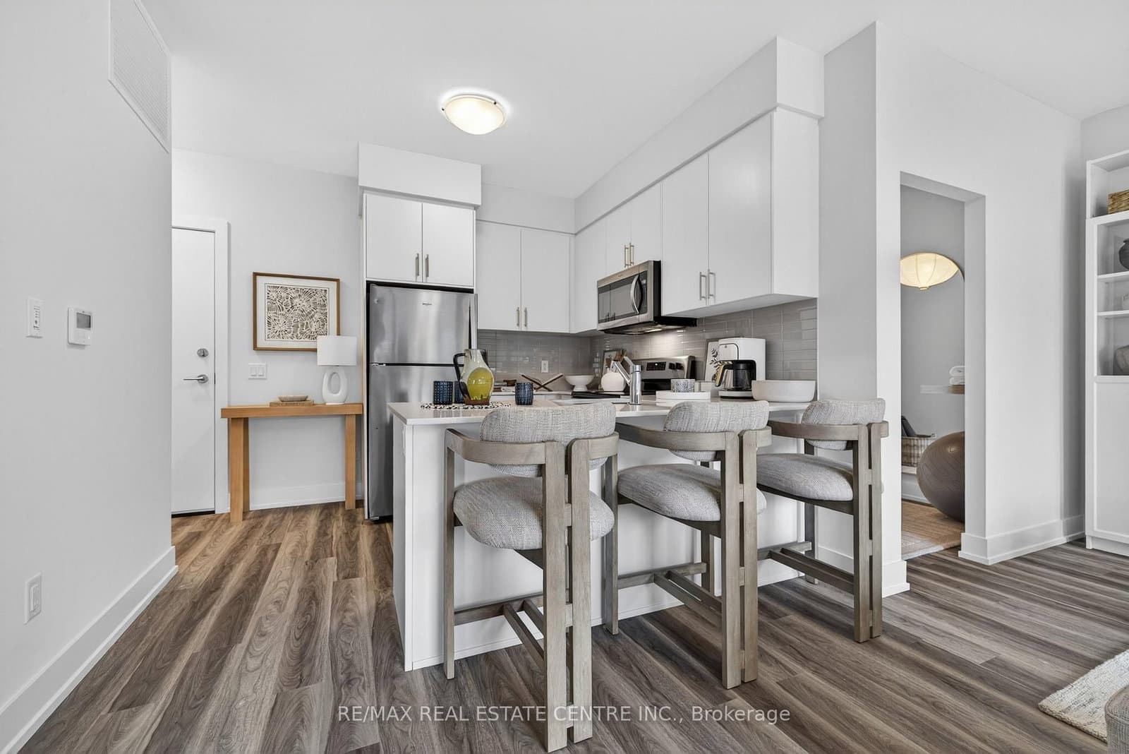 1100 Lackner Place, Unit 205