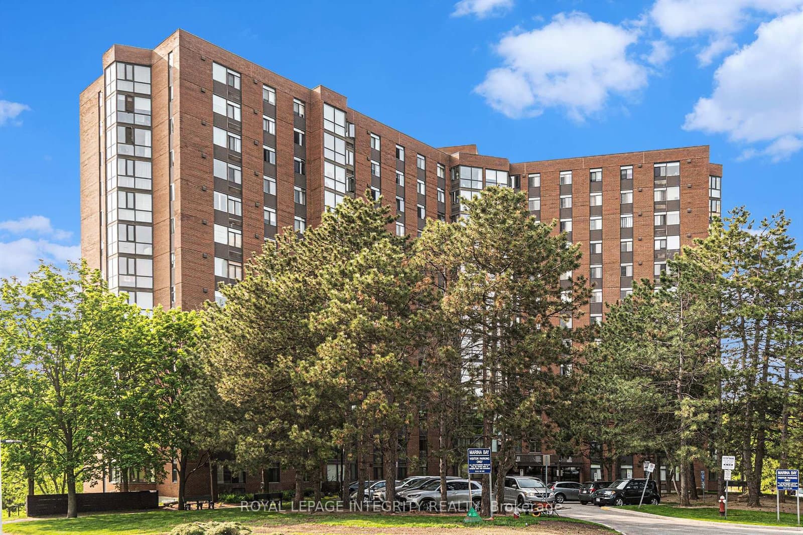 #1608 - 2871 Richmond Road