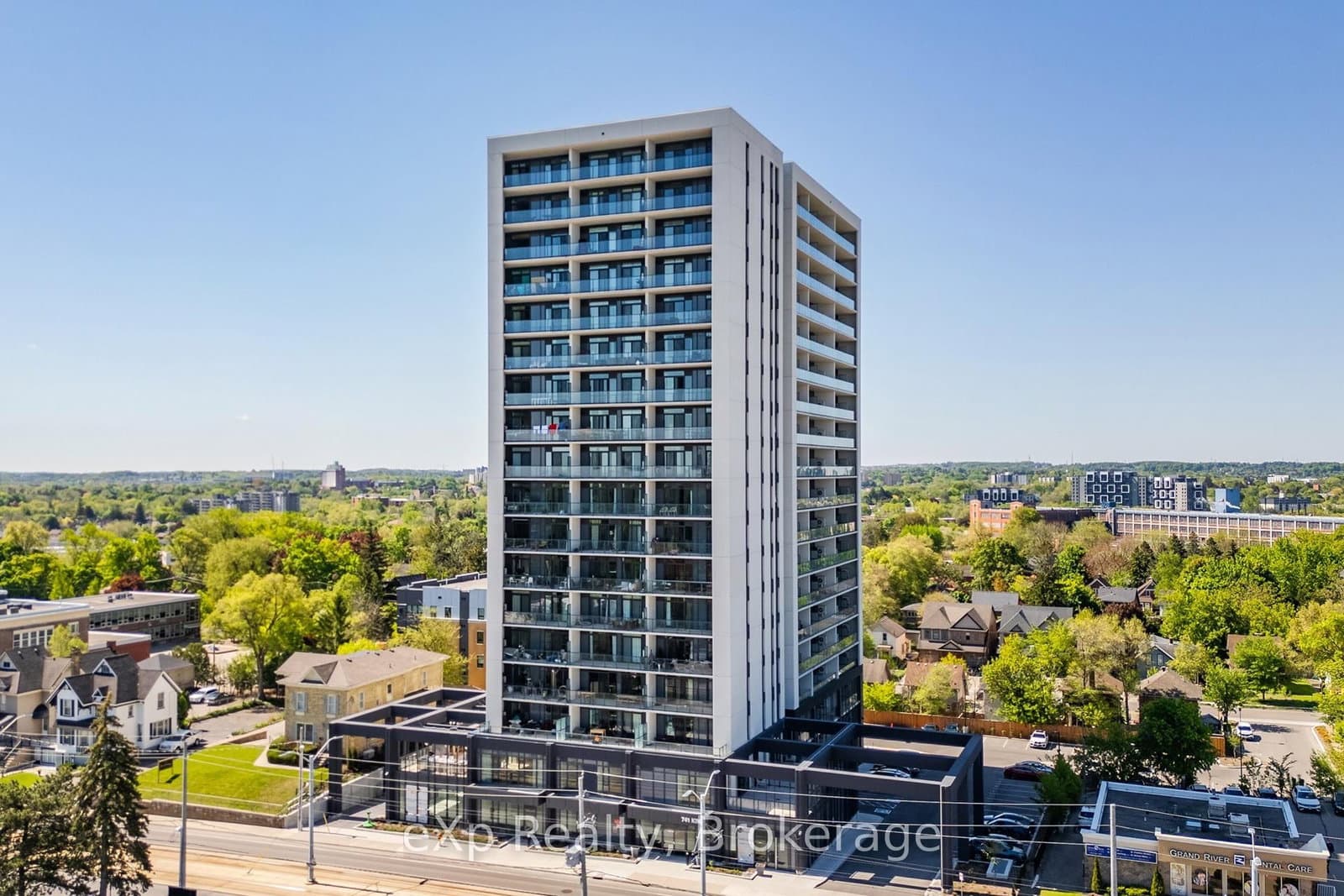#306 - 741 King Street W