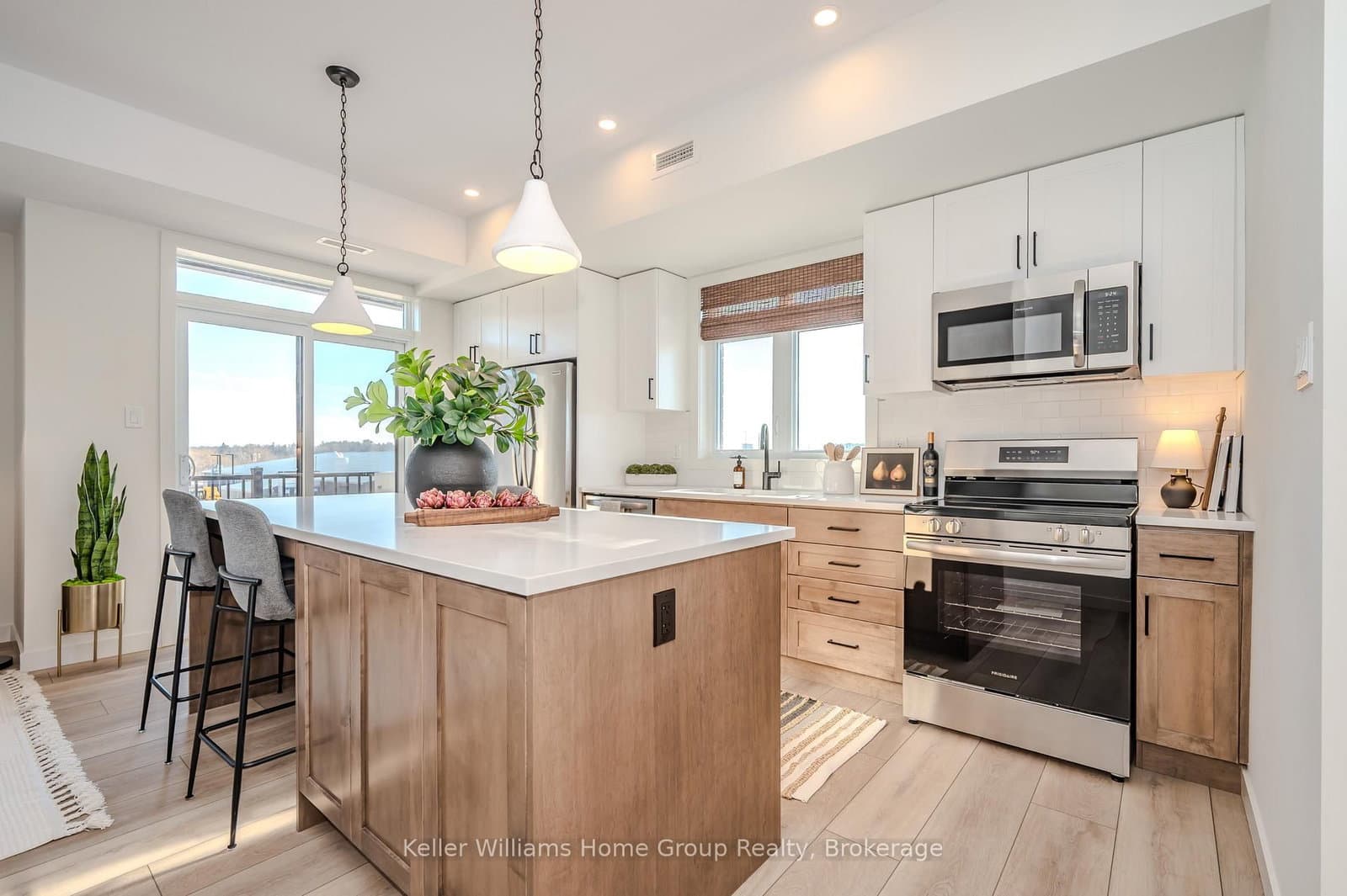 #70 - 824 Woolwich Street