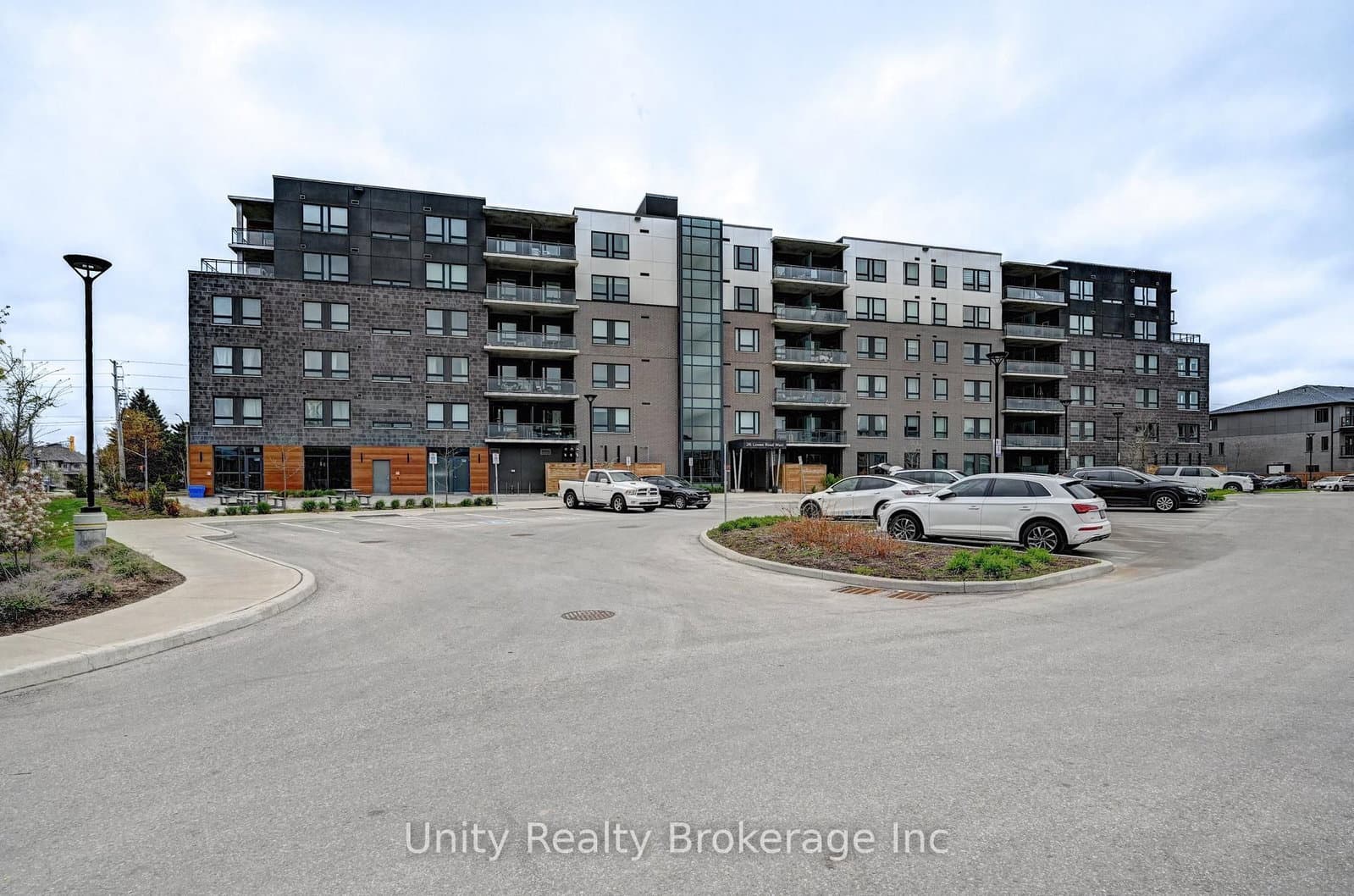 #108 - 26 Lowes Street