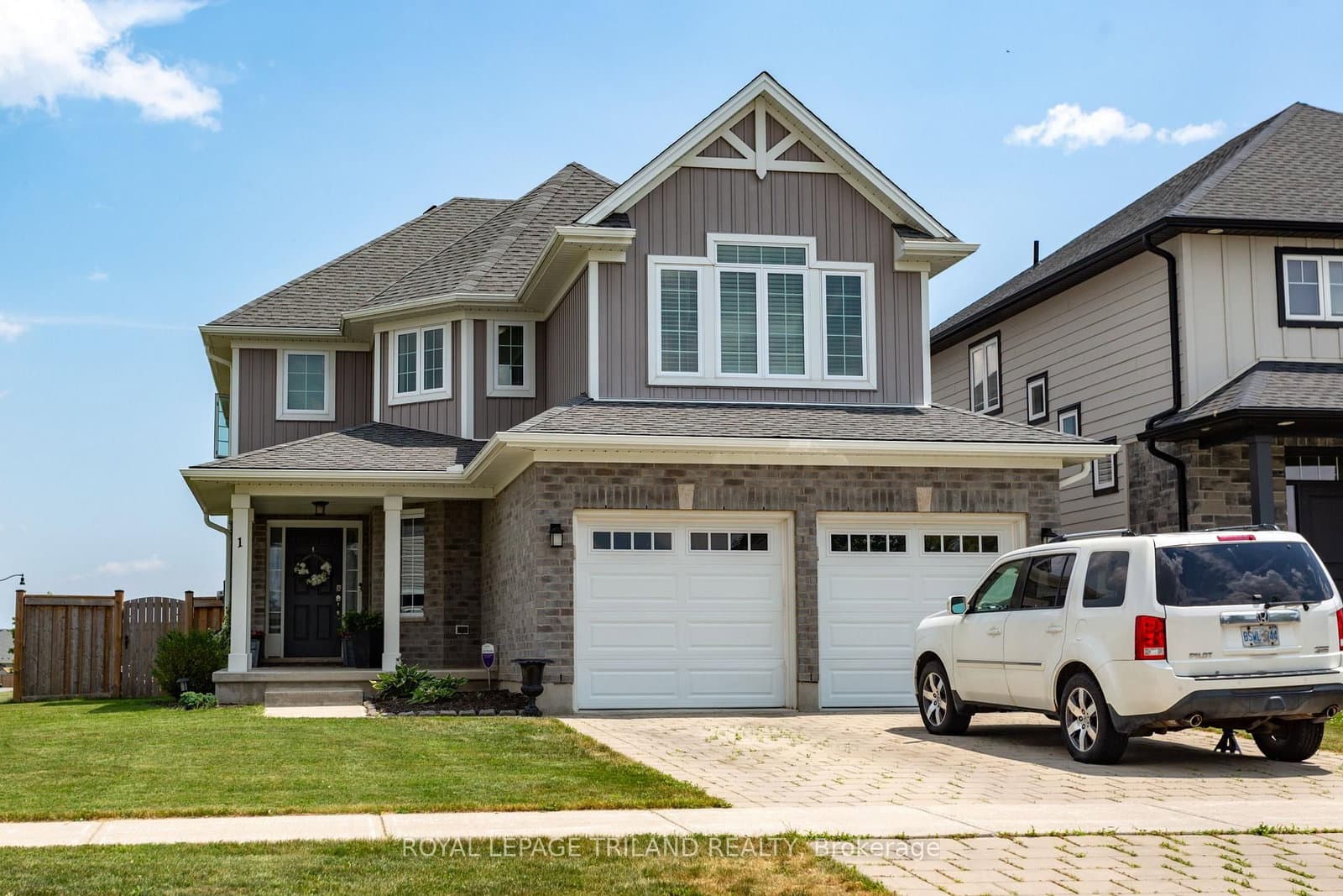1 Acorn Trail