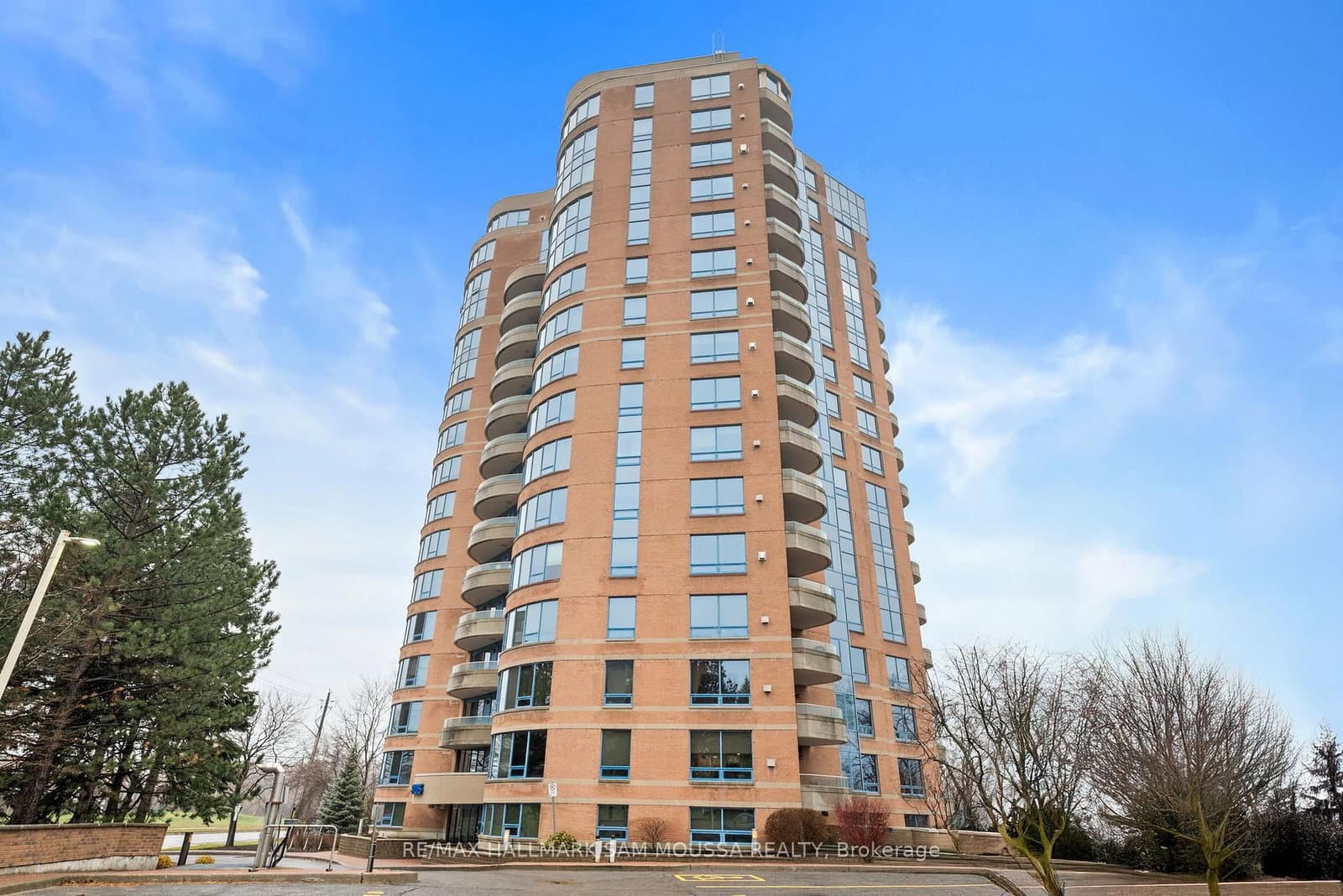 #504 - 3105 Carling Avenue