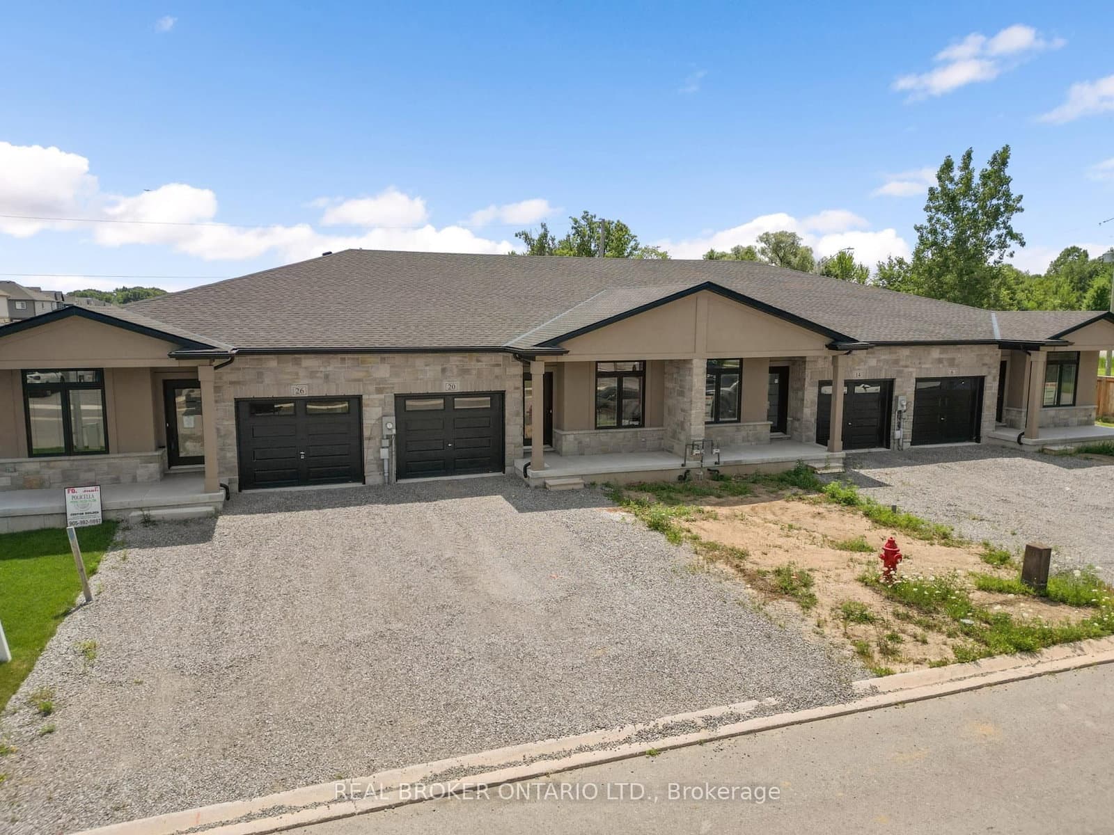 20 AUSTIN Drive