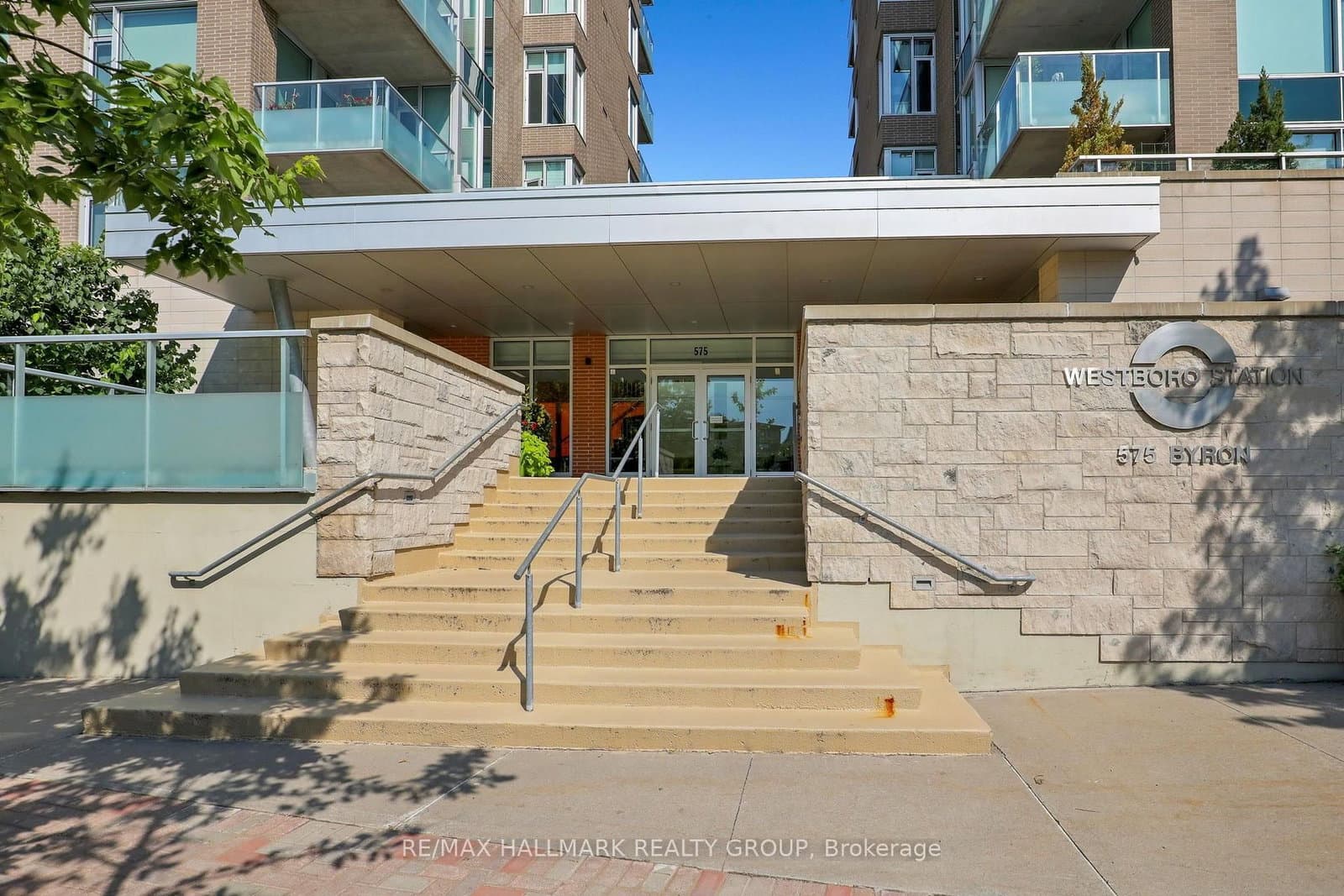 #411 - 575 Byron Avenue