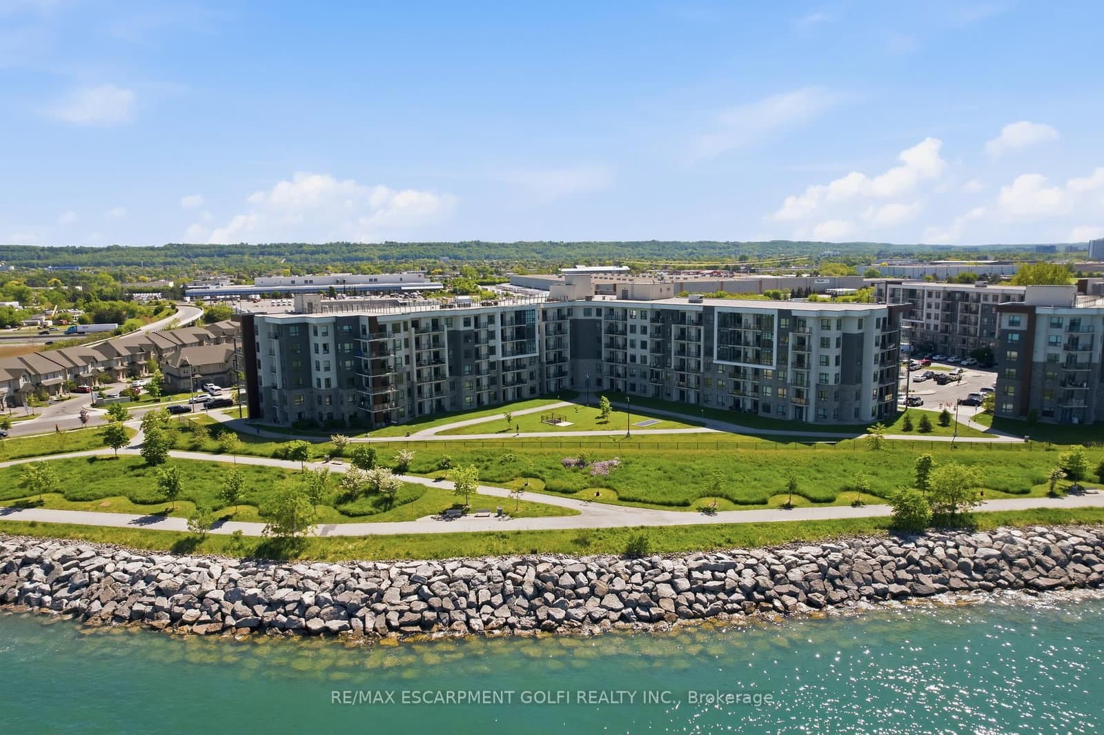 #129 - 101 SHOREVIEW Place