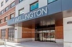 #805 - 1 Wellington Street