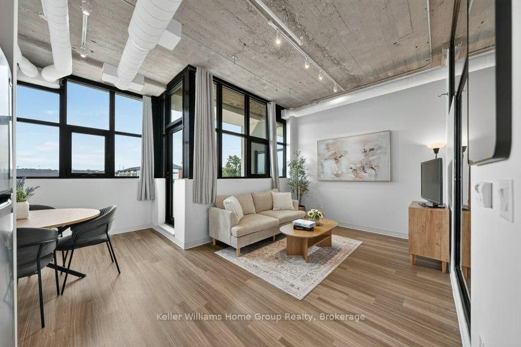 120 Huron Street, Unit 304