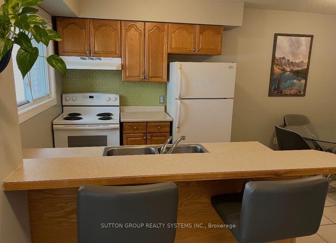 211 Veronica Drive, Unit 19