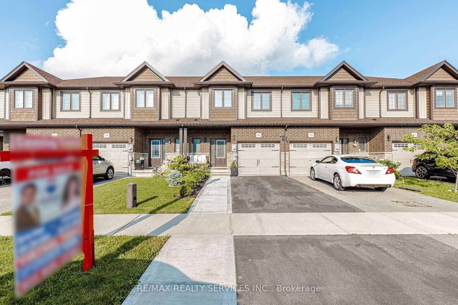 1561 Dunkirk Avenue