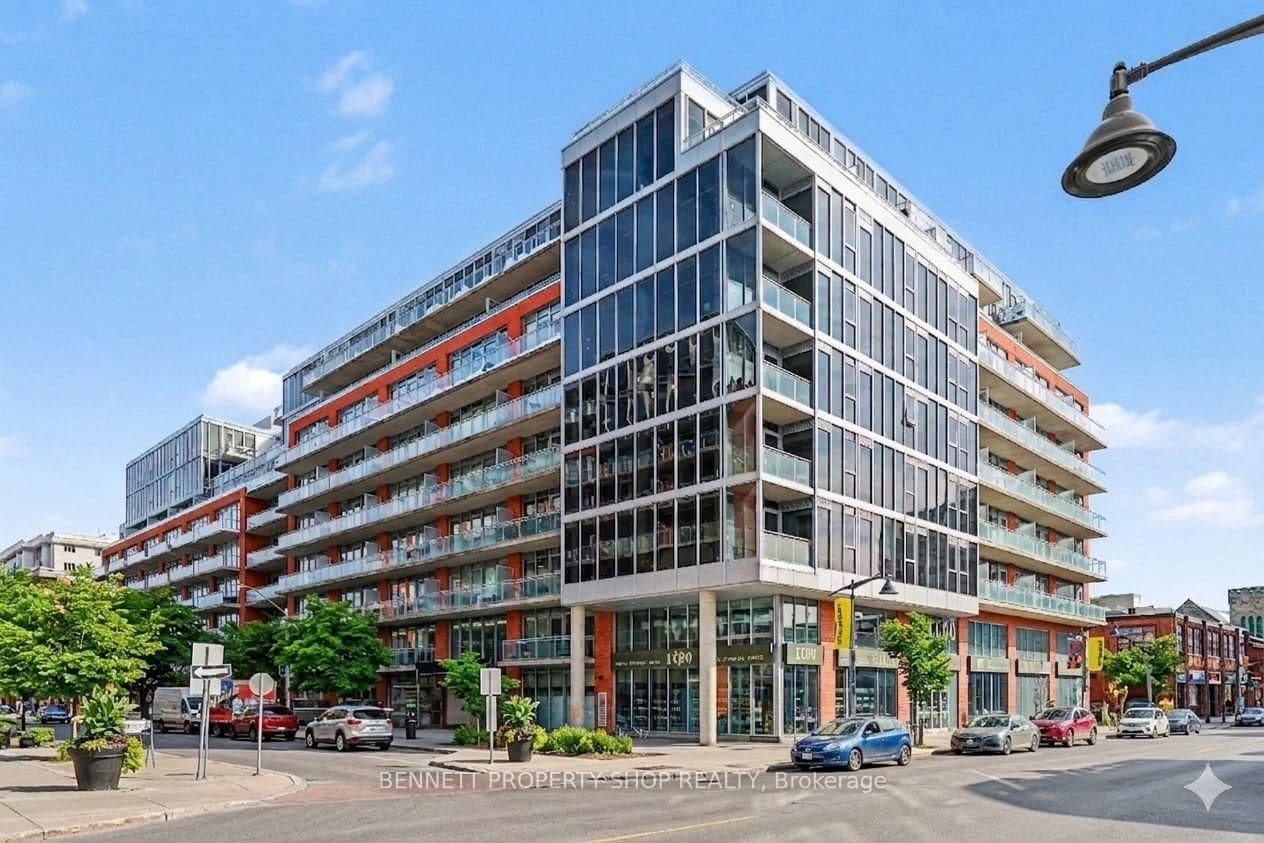 #811 - 360 McLeod Street