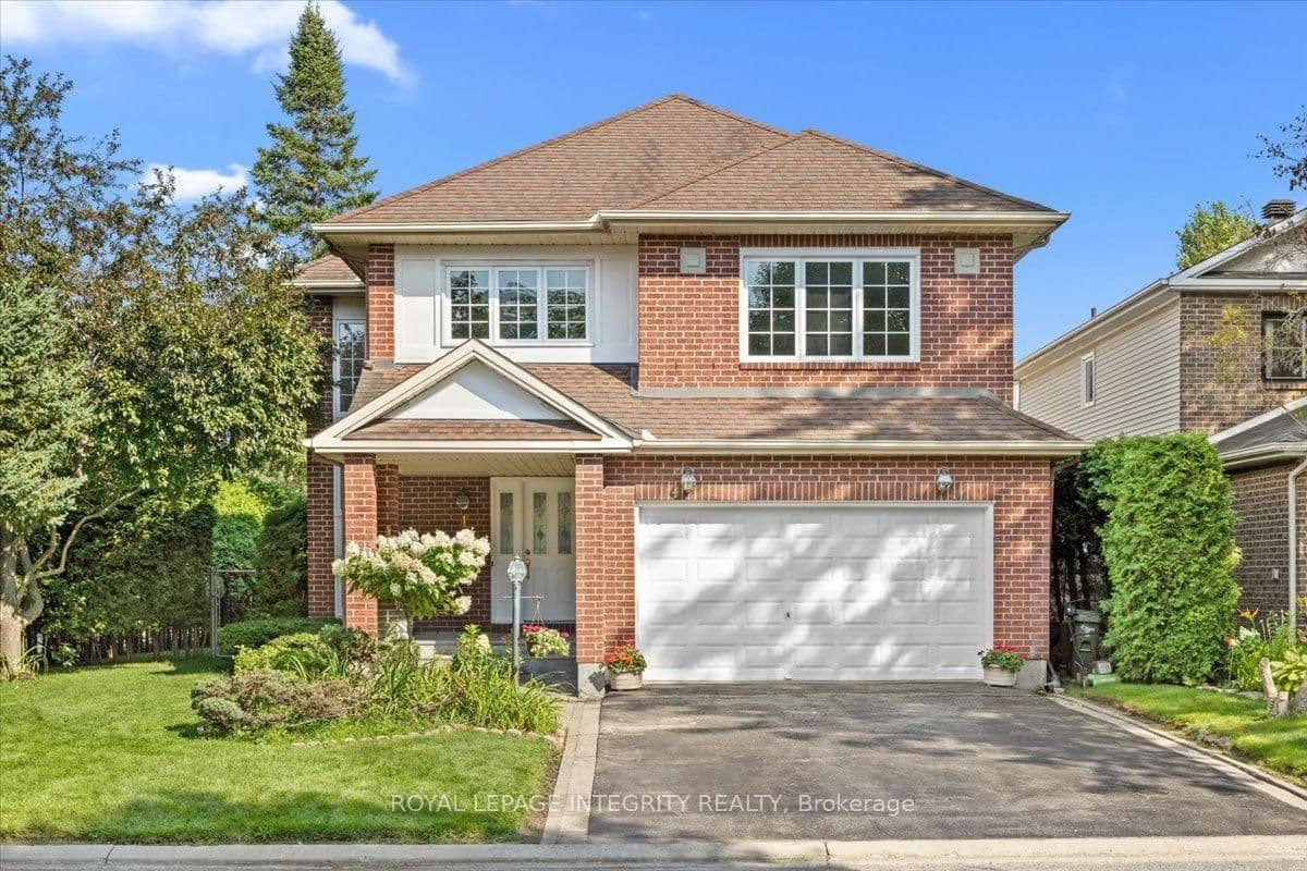 1 Strathbury Street
