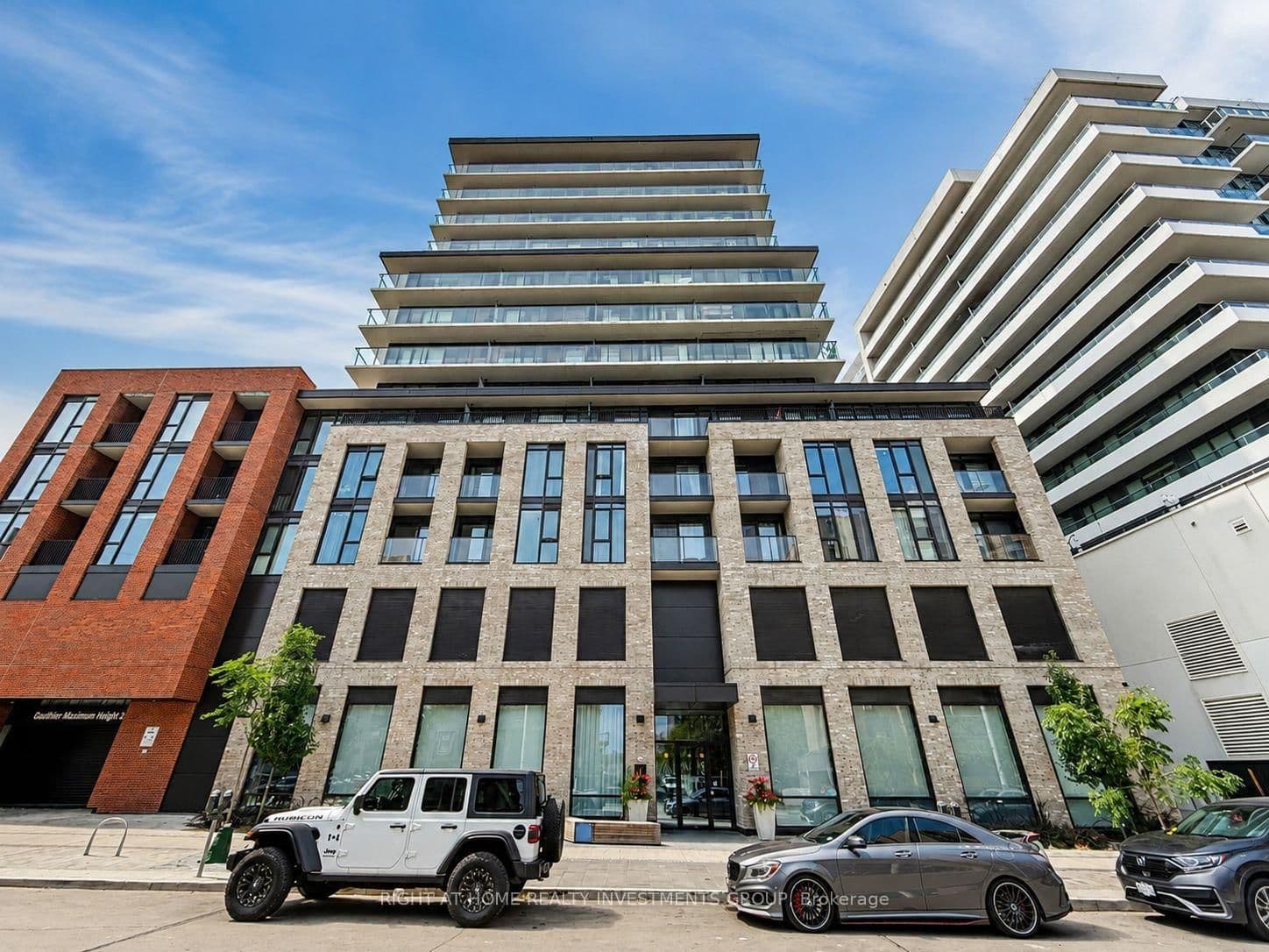 1 Jarvis Street, Unit 903