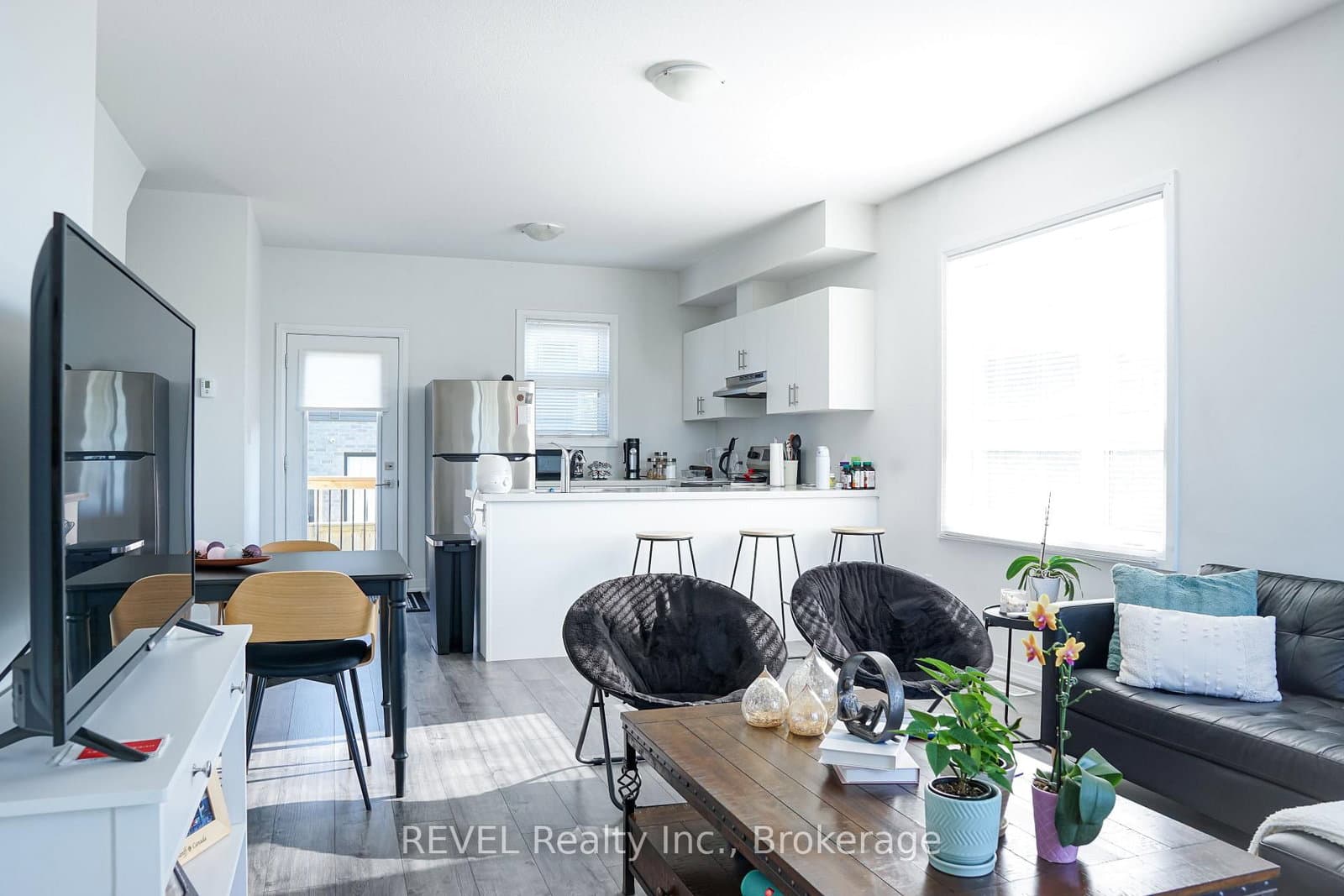 6705 Cropp Street, Unit 111